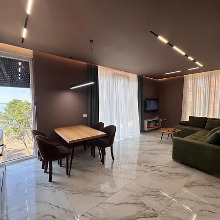 Sunset Luxury Shengjin Apartman