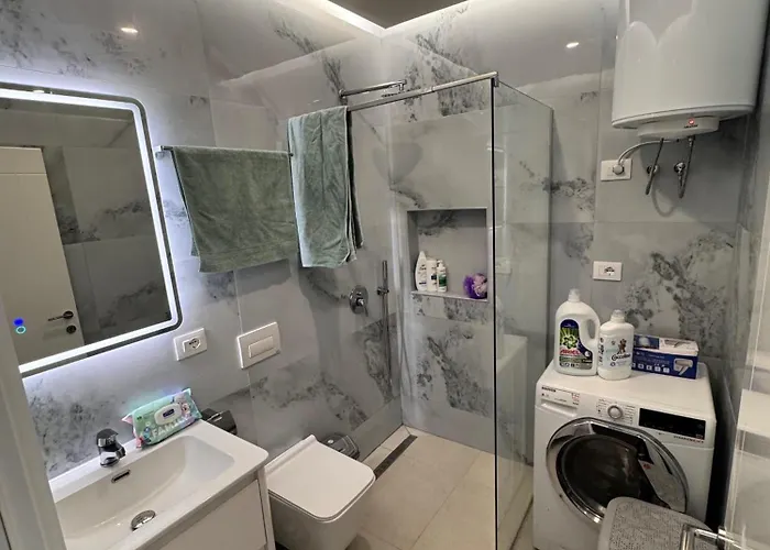 Sunset Luxury Shengjin